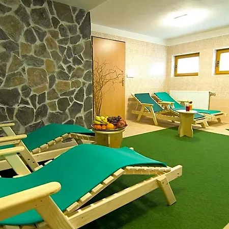 Hotel Boboty 3*